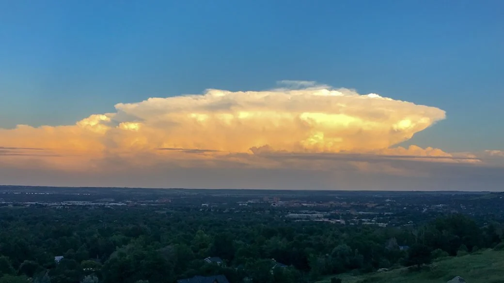 Cumulonimbus capillatus incus velum (Cu cap inc vel)