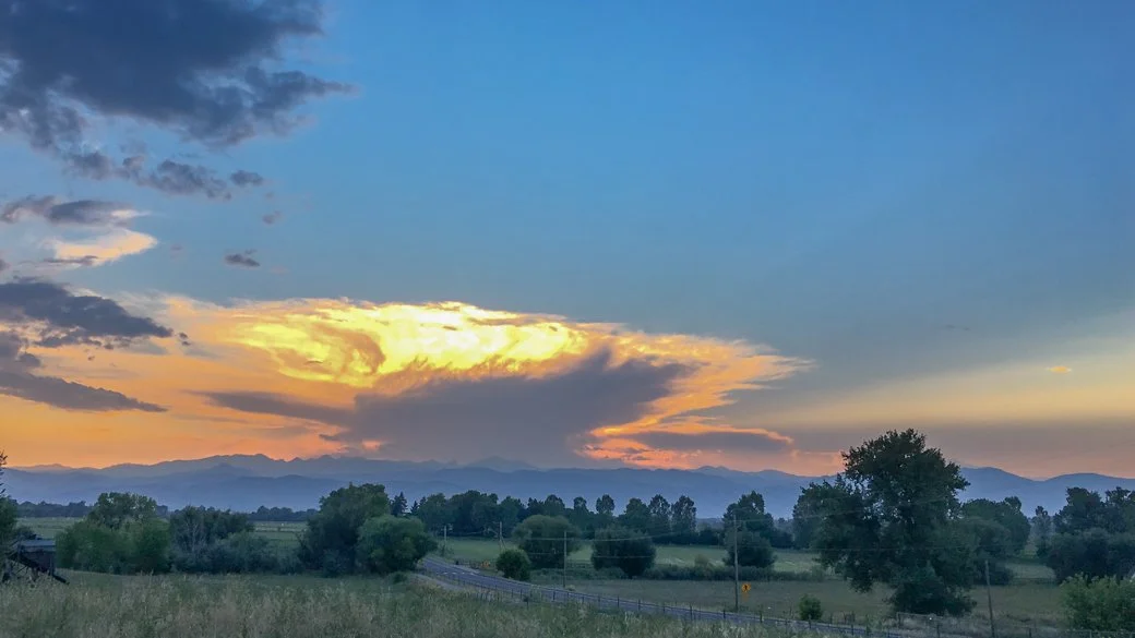 Cumulonimbus capillatus (Cb cap)