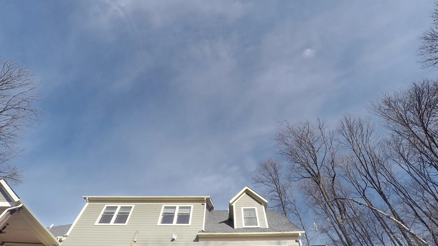 Cirrostratus (Cs)